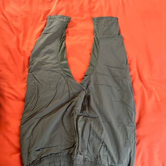 Puma joggers - Picture 6 of 7